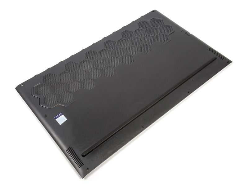 Dell Alienware m17 R3 Bottom Base Cover / Access Panel - 0DT3GY